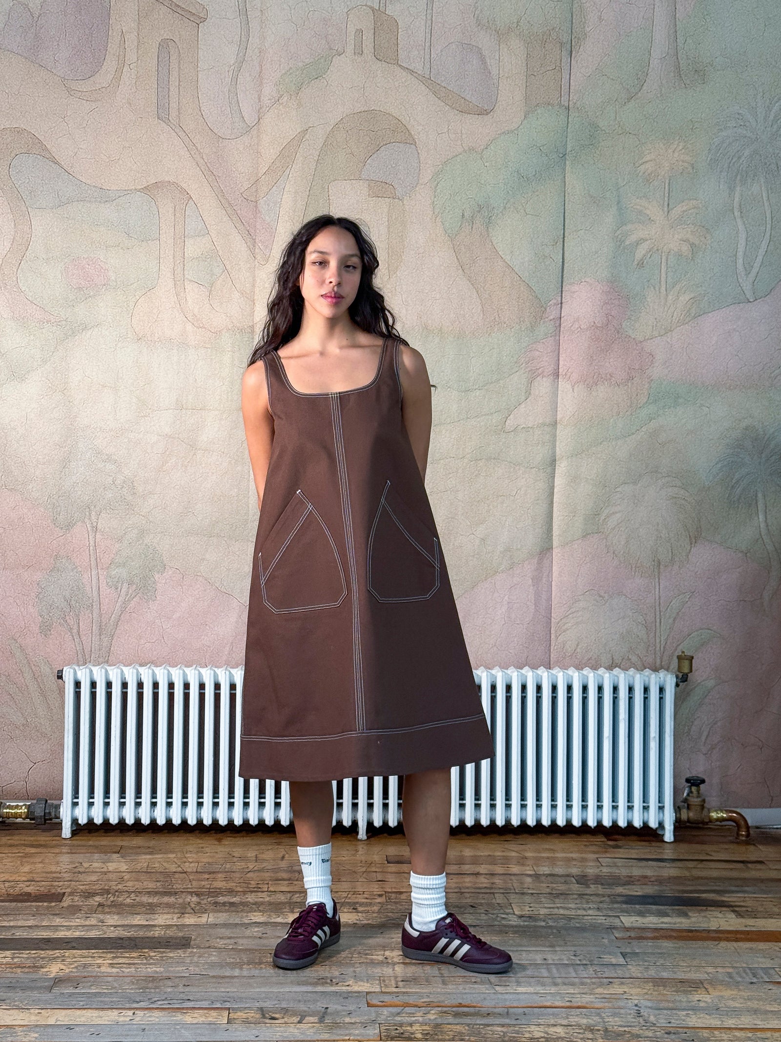 Popover Dress : Brown