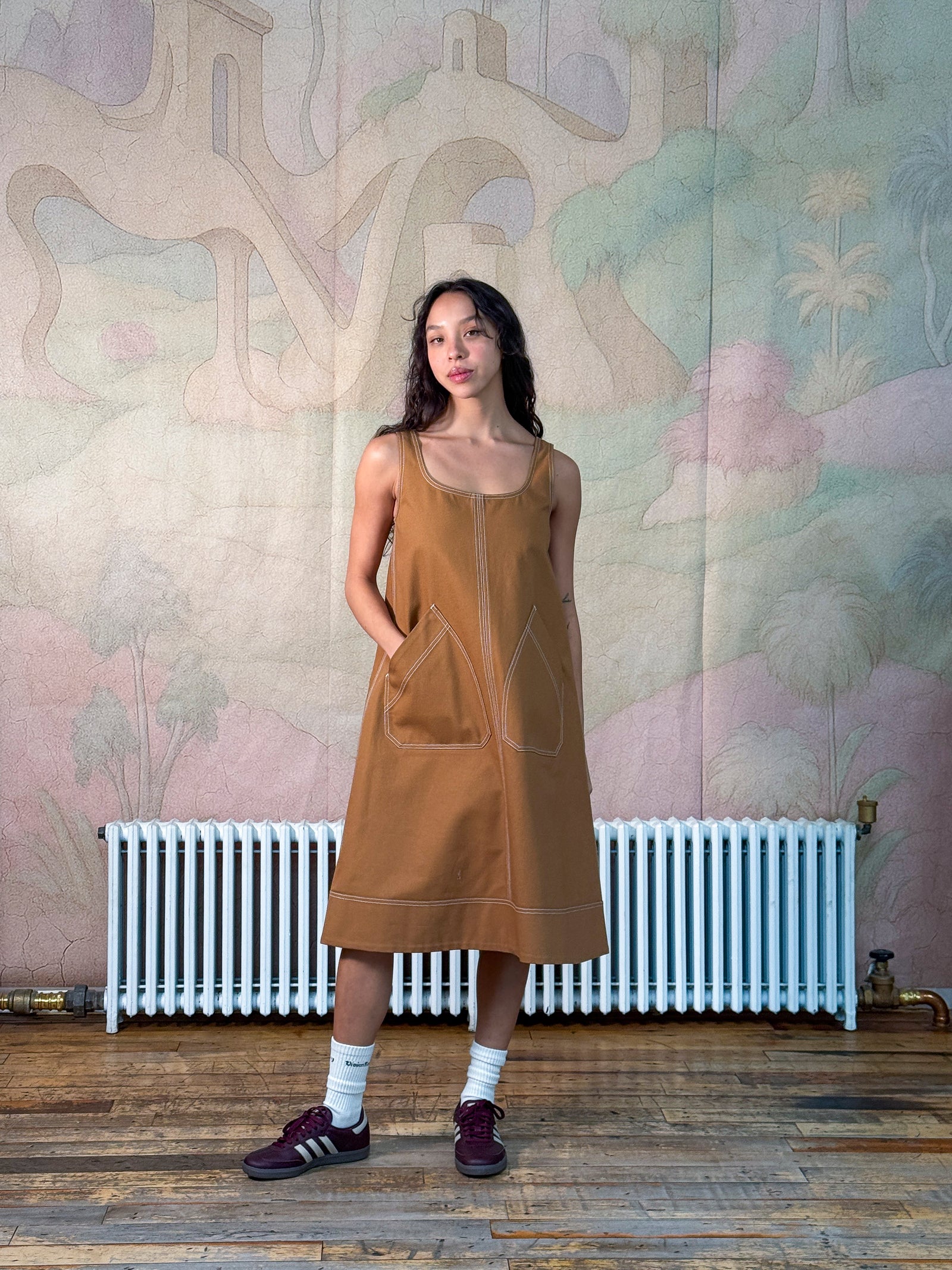 Popover Dress : Tan