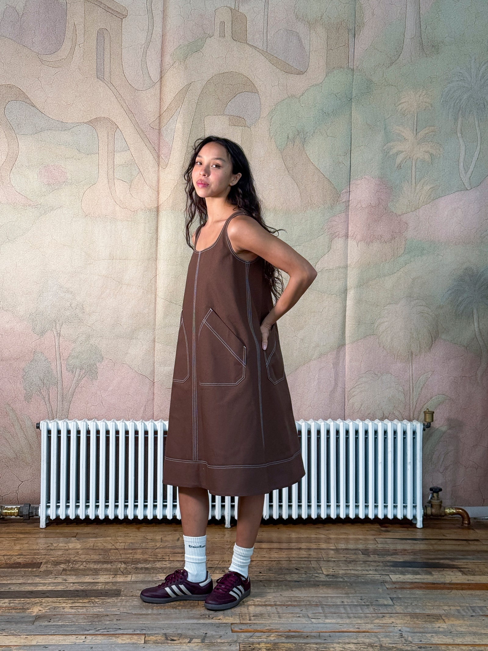 Popover Dress : Brown