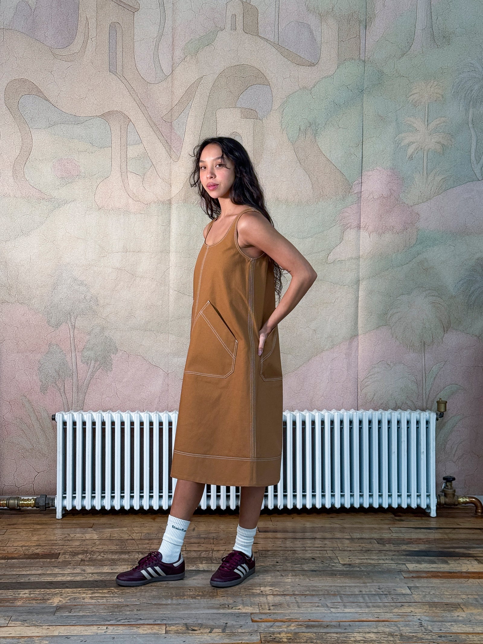 Popover Dress : Tan