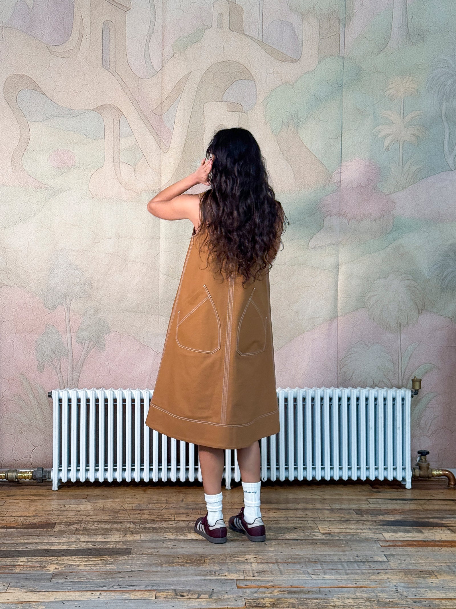 Popover Dress : Tan